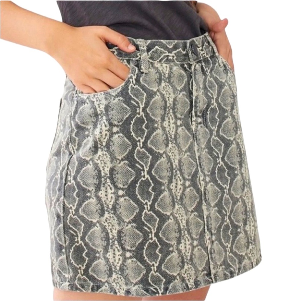 Blank NYC printed skirt